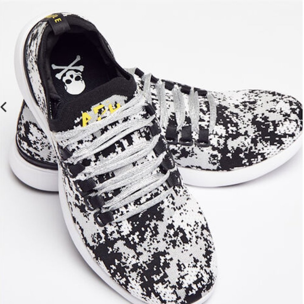 APL Women’s Sneakers for SoulCycle, Size 7.5